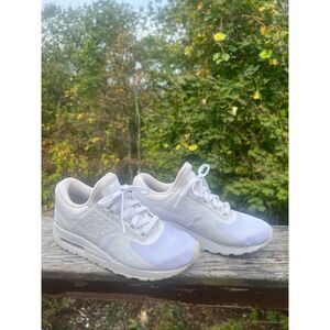 Nike Air Max  Youth Zero Essential White/Bone Running Shoes Sz 6 Y 881224-100